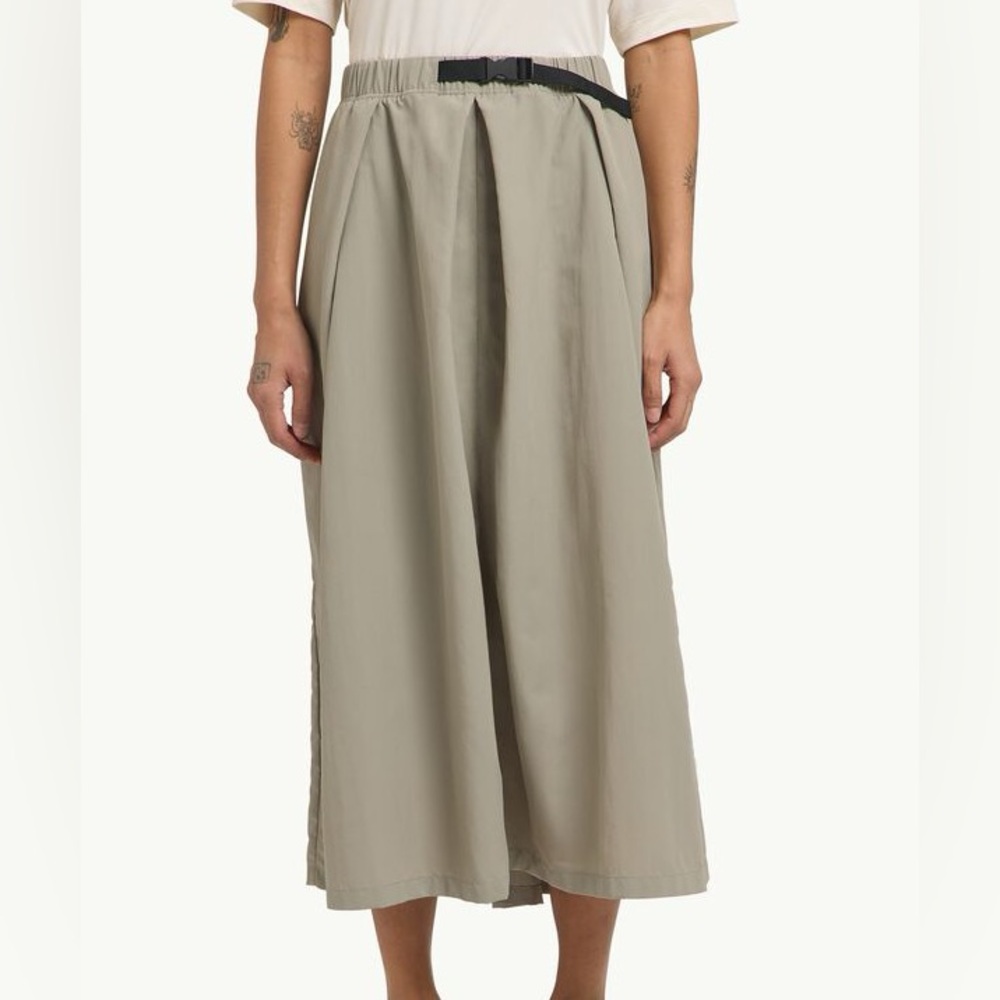 Tihama Skirt W Jack Wolfskin Size Medium Beige Stone